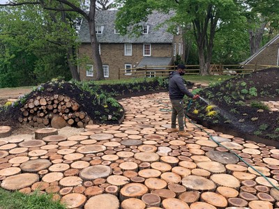 Installation of tree stump pavers 